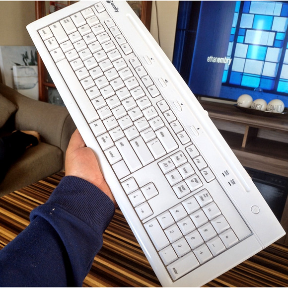 MACALLY IKEYSLIM Usb Slim keyboard S/N 7505005125 White - Tested!!! - Picture 1 of 7